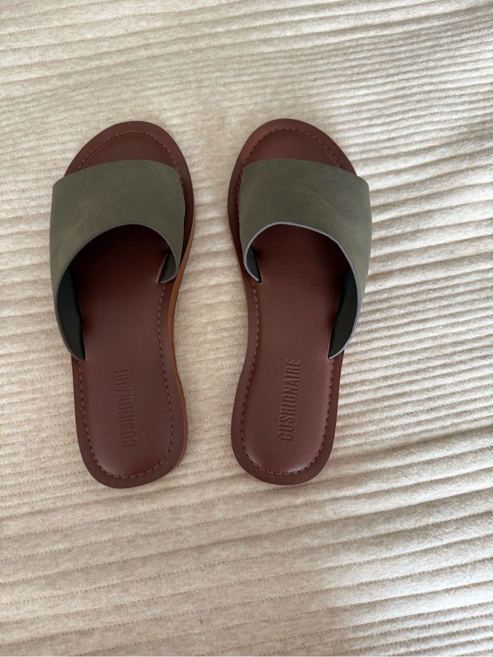 Cushionaire Olive Green Slide Sandals for Women
